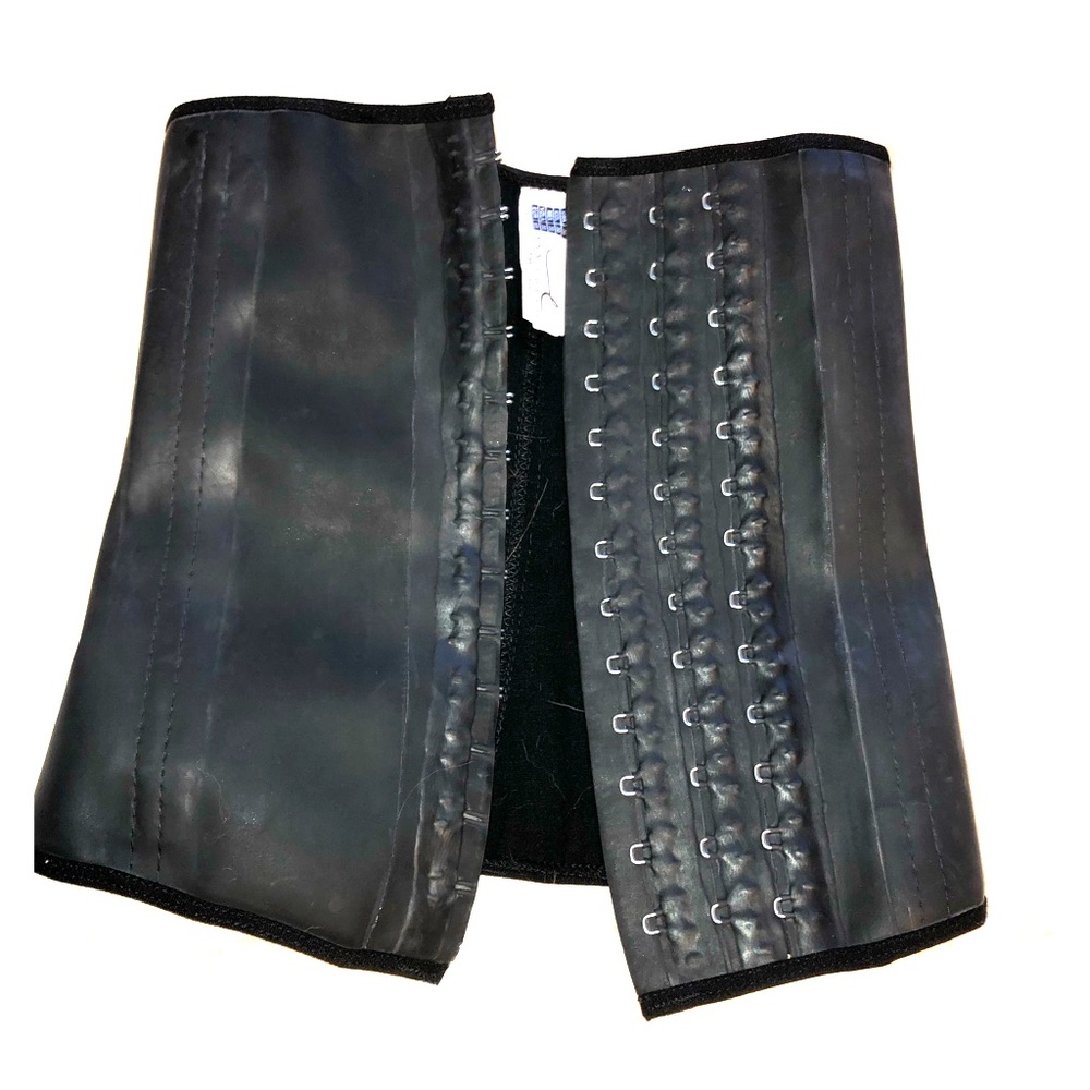 Waist trainer